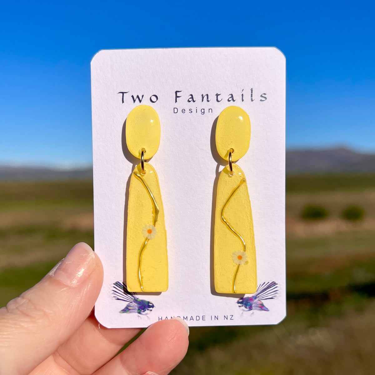 Daisy Daydream – Handmade Yellow Daisy Dangle Earrings